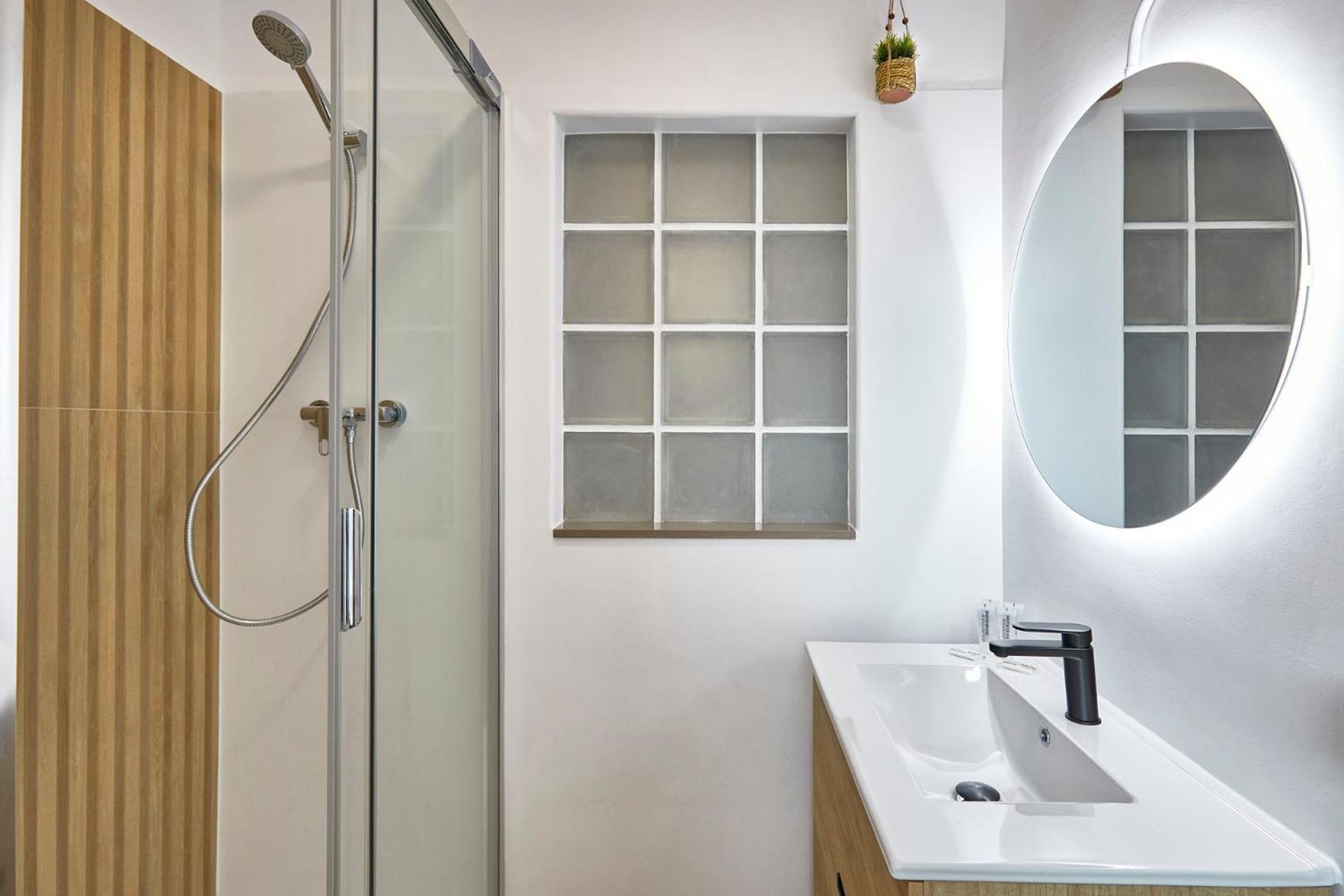 Bbarcelona Sagrada Familia Garden Apartment Екстериор снимка